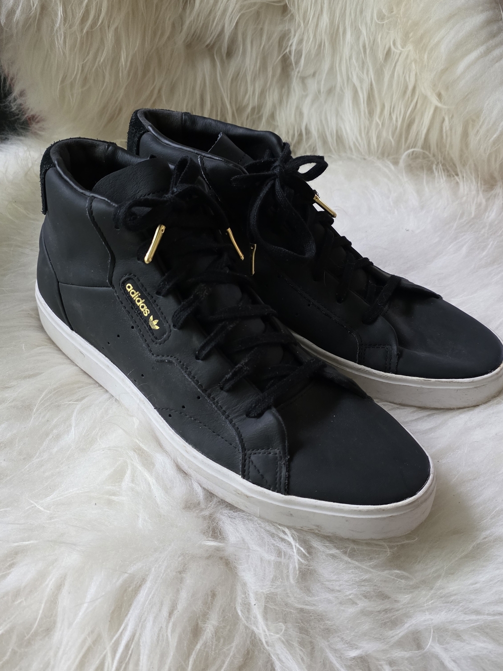 adidas Sleek Mid Black Leather High-Top Sneakers with White Sole with Gold